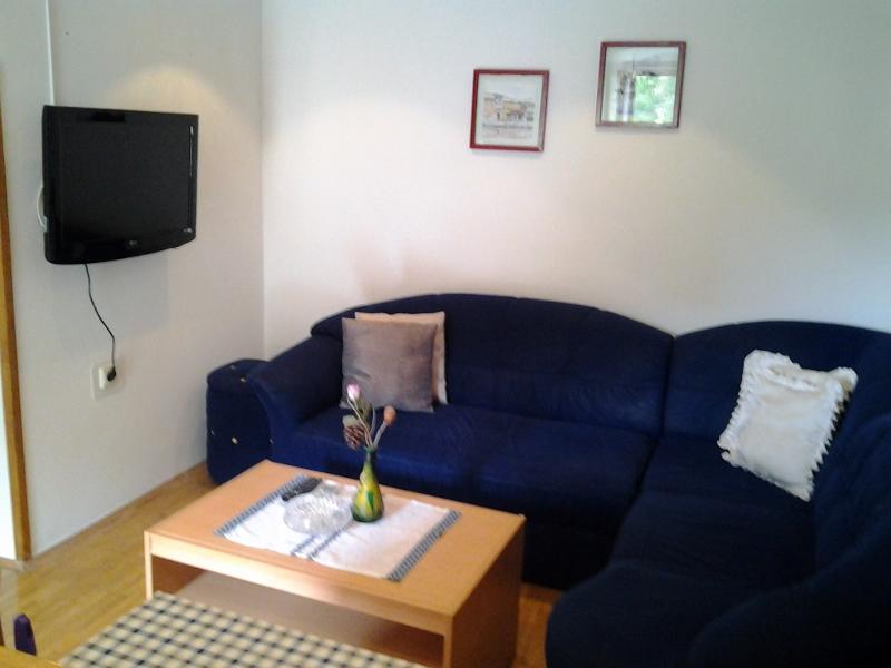 Apartment Mira Đảo Đảo Cres Ngoại thất bức ảnh