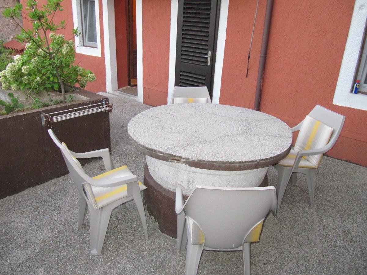 Apartment Mira Đảo Đảo Cres Ngoại thất bức ảnh